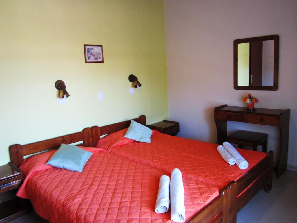 Peroulades  Varvara Studios & Apartments I חדר תמונה